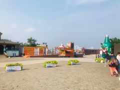 -北戴河碧螺塔海上酒吧公园