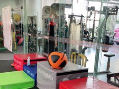 -爱健家高端社区健身工作室(丁香路店)