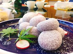 -香山湖家家宴(中山陵店)