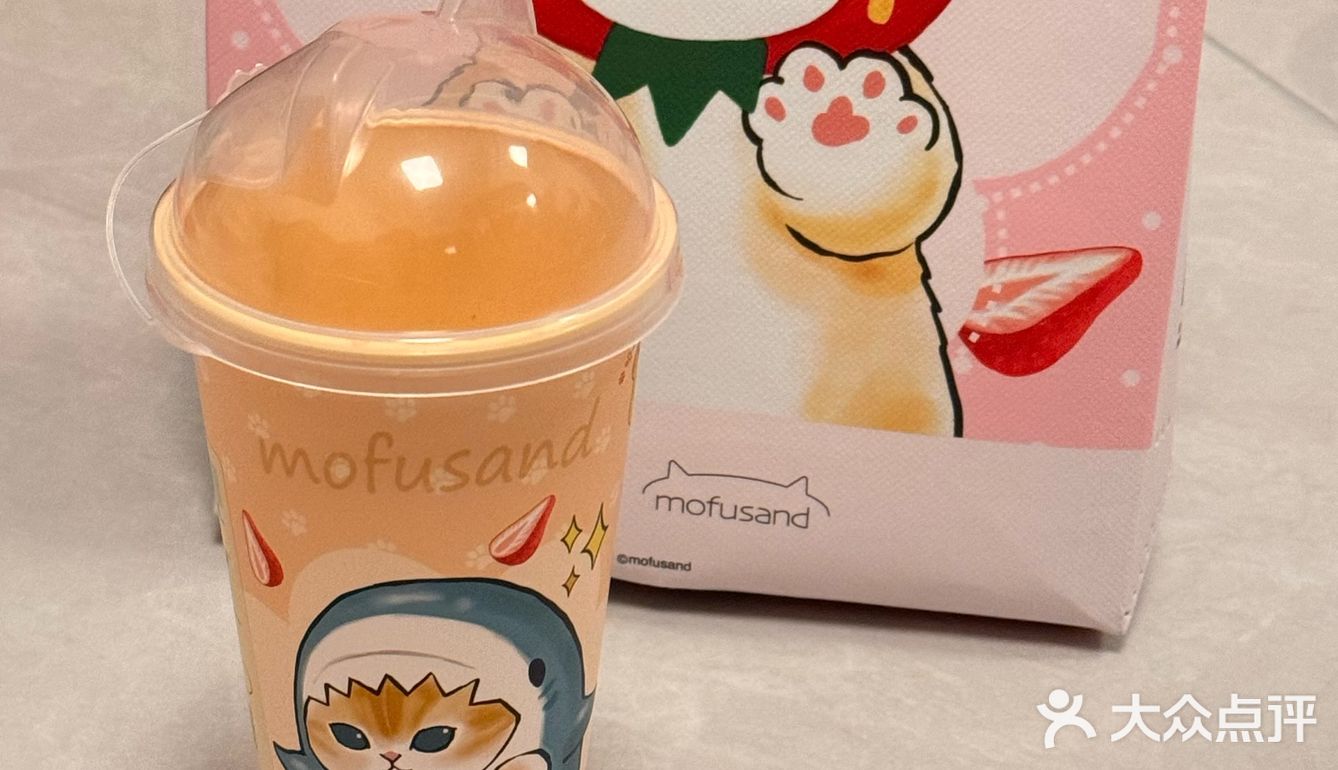 奈雪和鲨鱼猫这次的联名也太可爱了