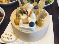 -半勺舒舒生日蛋糕店