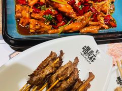 -喝丢一只鞋辣炒海鲜小烧烤(三八广场店)