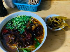 -越洋肖氏老米线(杨家坪店)