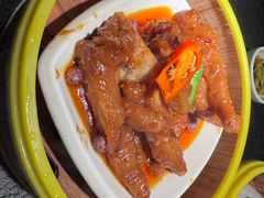 -蝴蝶里·粤菜·点心(滨江龙湖店)