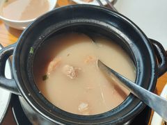 -莲餐厅·湖北菜·潜江小龙虾店(愚园路店)