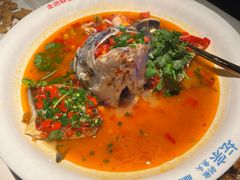 -坛宗剁椒鱼头(河西王府井店)