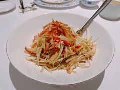 樱花虾干丝水芹-Yan Ting 宴庭中餐厅(上海静安瑞吉酒店)