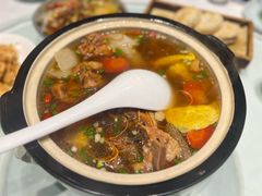 -江城小馆陕南妈妈菜·全球旅行餐厅(钟楼店)