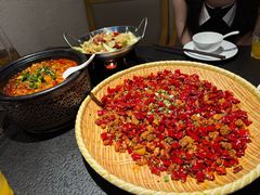 -万重锦·人文川菜馆(骡马市店)