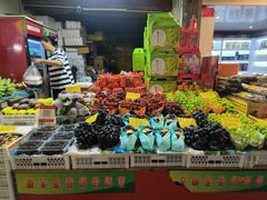 -曼阁市场水果批发市场