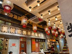 -旧街市鲜货老火锅(大光路店)