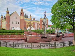 -安徒生童话乐园