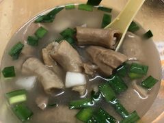 招牌牛羊杂汤-牛师傅广式药膳牛骨汤美食(江南西店)
