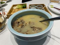 -鹊华居·地道鲁菜·海鲜·融合味(大明湖店)