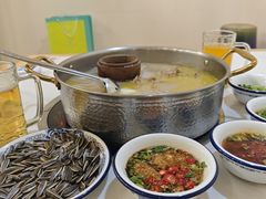 -朴小妹人参鸡汤火锅(长白山万达店)