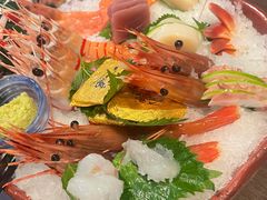 -万岛日本料理铁板烧(万泰国际店)