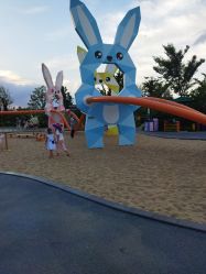 -季高兔窝窝亲子园(上海薰衣草公园店)