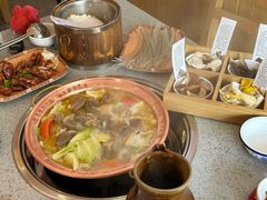 -阿婆情腊排骨火锅(金虹路店)