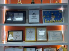 -极橙儿童齿科矫正中心(奥城店)
