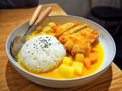 咖喱猪排饭-About Bistro關於·泰式家庭料理