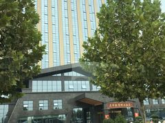 -兴芮温泉度假区