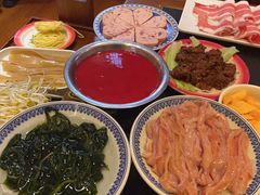 -沸炉重庆老火锅(军事博物馆店)