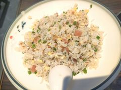 腊味炒饭-民间瓦缸煨汤館(嵩山路店)