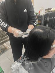 -首脑美发沙龙