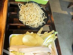 -石锅苗苗鱼(武汉首店)