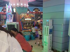 -酷洛小镇(步步高新天地购物广场店)