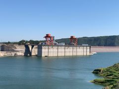 -黄河小浪底水利枢纽风景区