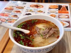 經典牛肉麵-夏雪花·手工拉面(南油店)