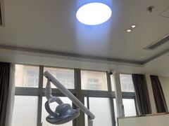 -华颜美口腔矫正·种植牙