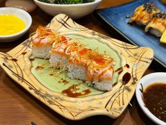 -8PINTS八品脱·日料·烧鸟·精酿小酒馆(莘庄店)