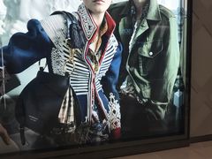 -BURBERRY(上海港汇恒隆广场店)