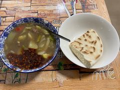 -刘老虎肉丸糊辣汤(总店)