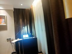 -龙岩东方凯悦商务酒店(国际美食城店)