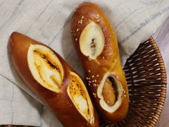 香肠碱水-雀食面包店(钟楼店)