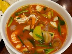 -Dang restaurant (patong phuket)