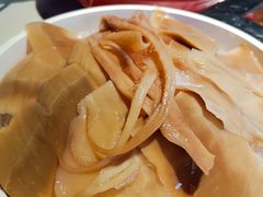 -二荆条·蜀鲜汇城市森林火锅