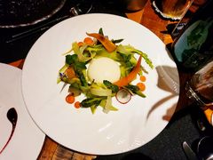 牛油果沙拉-AZUL by FUEL蓝色·法式酒馆(琶醍店)