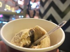 哈根达斯冰淇淋-钱小奴海鲜自助餐厅(杭州新天地店)