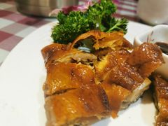 港式脆皮熏鸭-邓丽君音乐主题餐厅