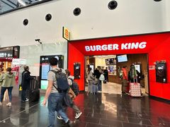 -维也纳国际机场