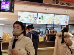 -麦当劳(静安寺店)