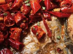 -令狐冲·炭烤活鱼(宝龙店)