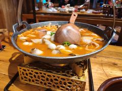 -老滇山寨•云南特色菜•地方菜•民族风情歌舞表演(金碧店)