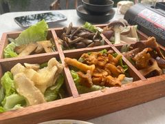-芸鲜季·云南野生菌餐厅· 云南风物味研社(闵行店)
