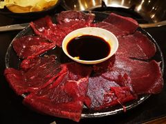 -小志家.鲜牦牛肉牛杂火锅野生菌汤锅