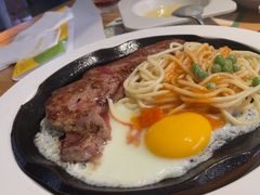 -豪客来牛排(重庆三峡广场步行街1704店)